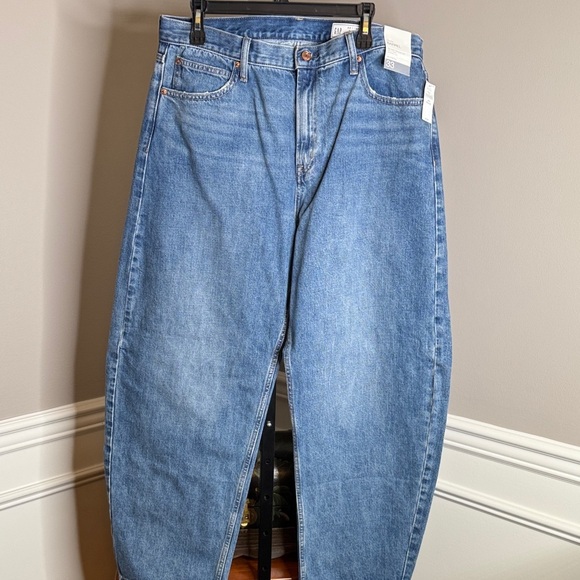 GAP Denim - Gap high-rise barrel jeans size 33 or 16 regular